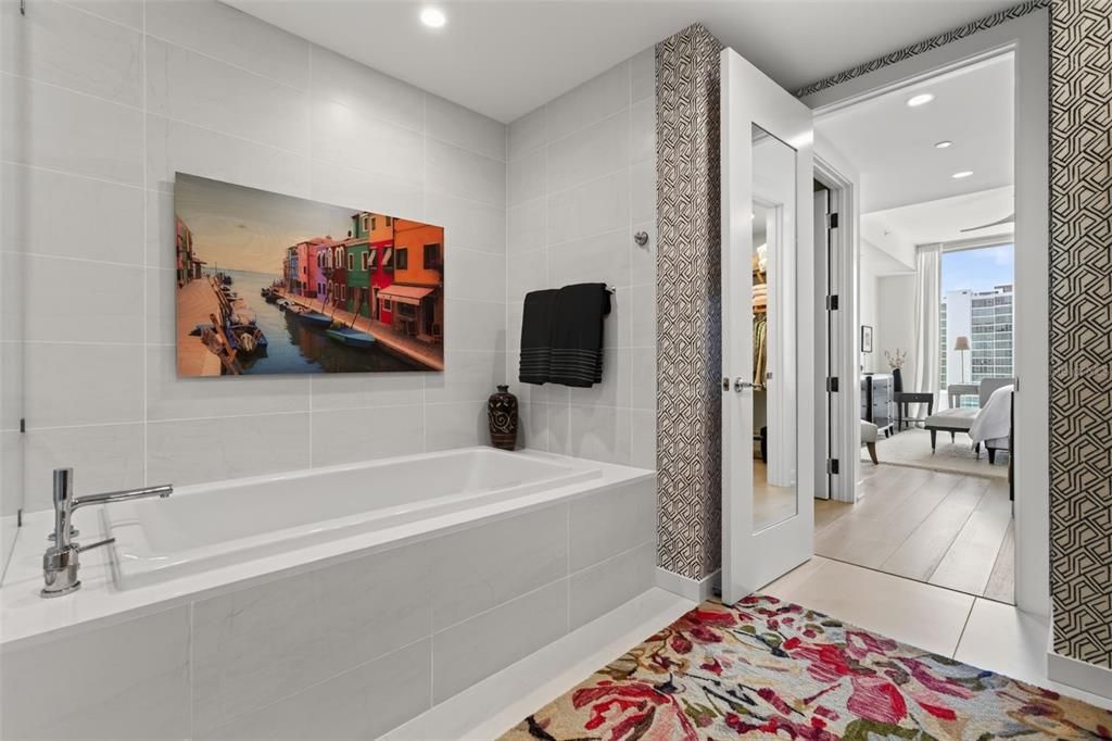 На продажу: $1,499,999 (2 спален, 3 ванн, 1869 Квадратных фут)