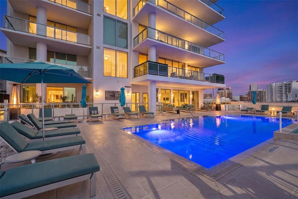 На продажу: $1,499,999 (2 спален, 3 ванн, 1869 Квадратных фут)