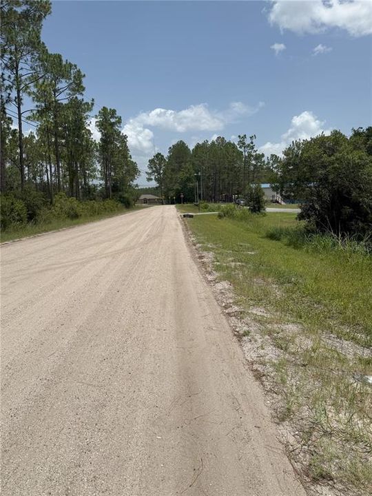 En Venta: $55,000 (1.04 acres)
