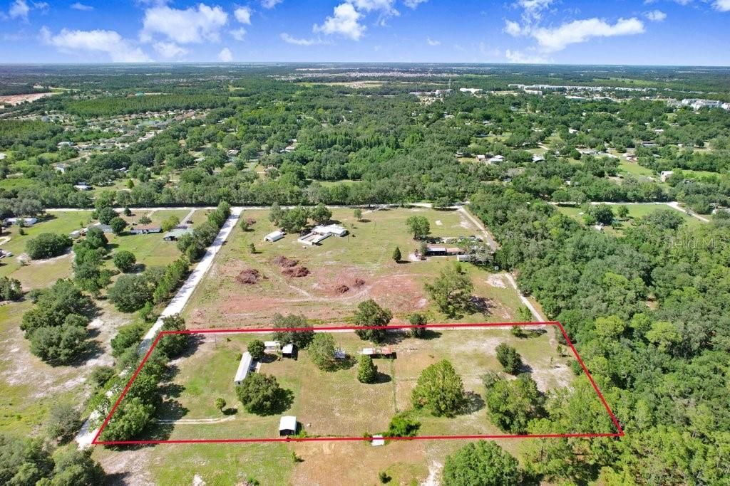 En Venta: $800,000 (6.40 acres)