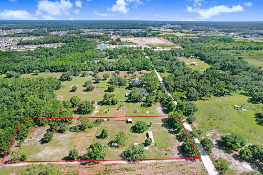 En Venta: $800,000 (6.40 acres)