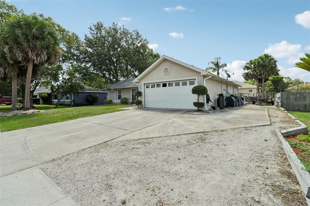 На продажу: $350,999 (3 спален, 2 ванн, 1531 Квадратных фут)