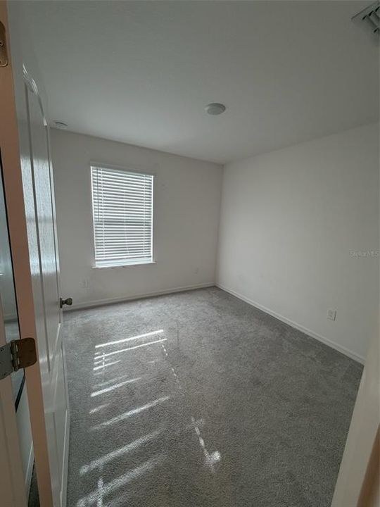 На продажу: $295,000 (3 спален, 2 ванн, 1635 Квадратных фут)