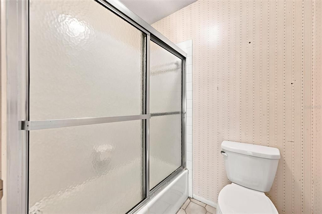 En Venta: $235,000 (3 camas, 2 baños, 1468 Pies cuadrados)