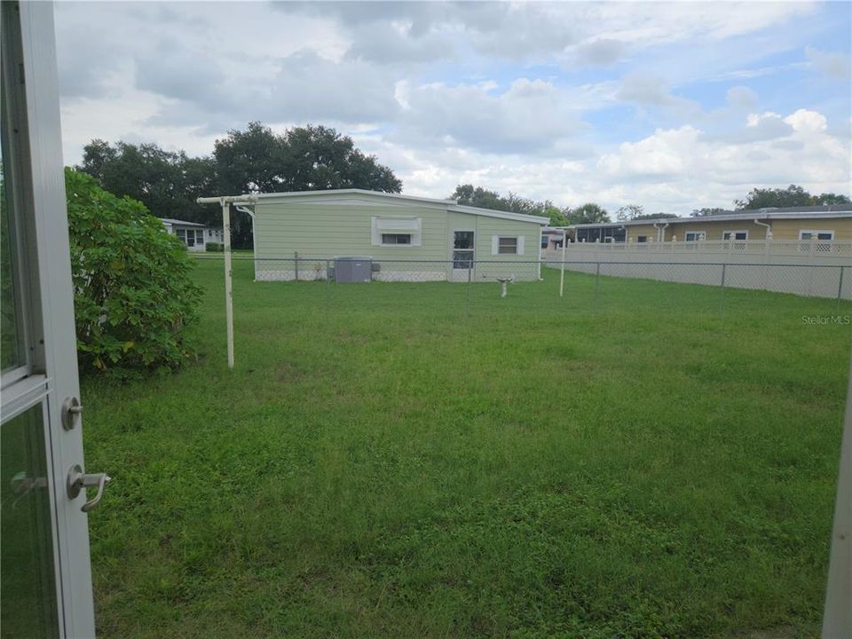 For Sale: $120,000 (2 beds, 2 baths, 1318 Square Feet)