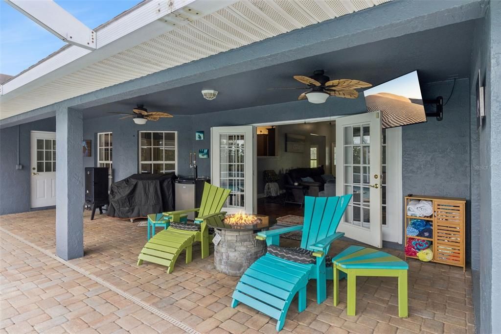 Activo con contrato: $499,000 (3 camas, 2 baños, 1965 Pies cuadrados)