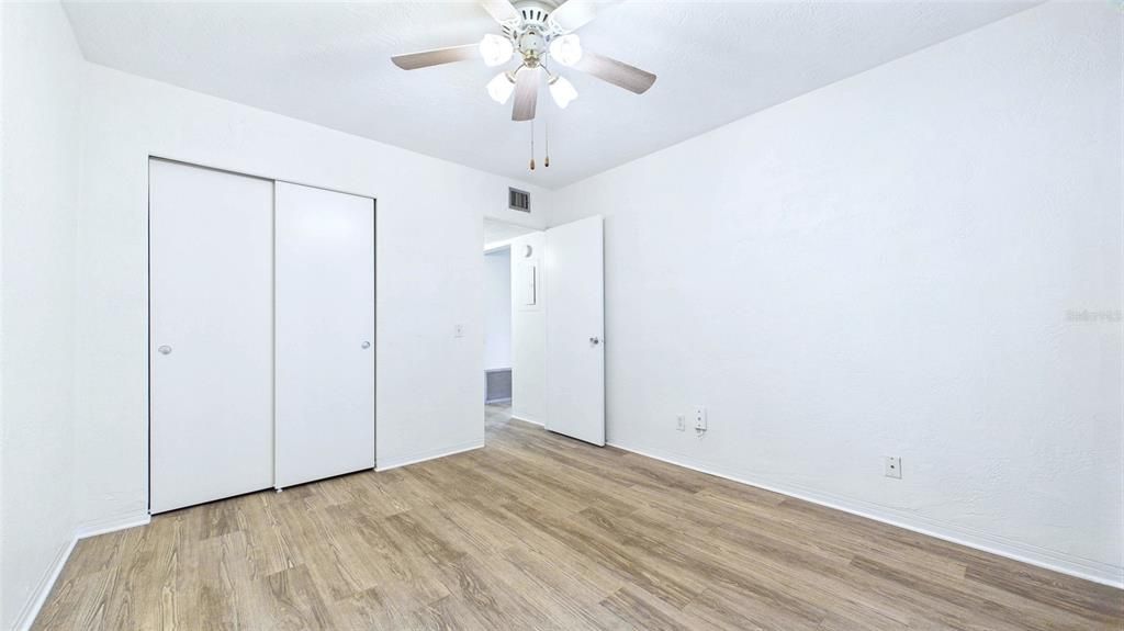 En Venta: $160,000 (2 camas, 2 baños, 1100 Pies cuadrados)