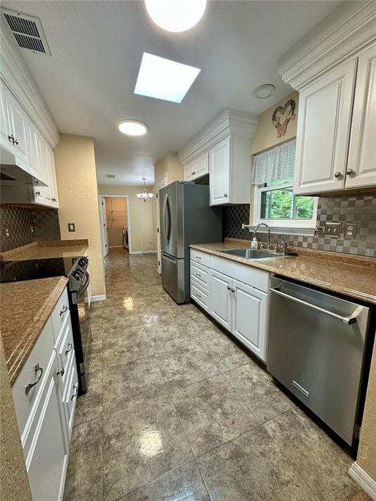 En Venta: $259,000 (3 camas, 2 baños, 1284 Pies cuadrados)