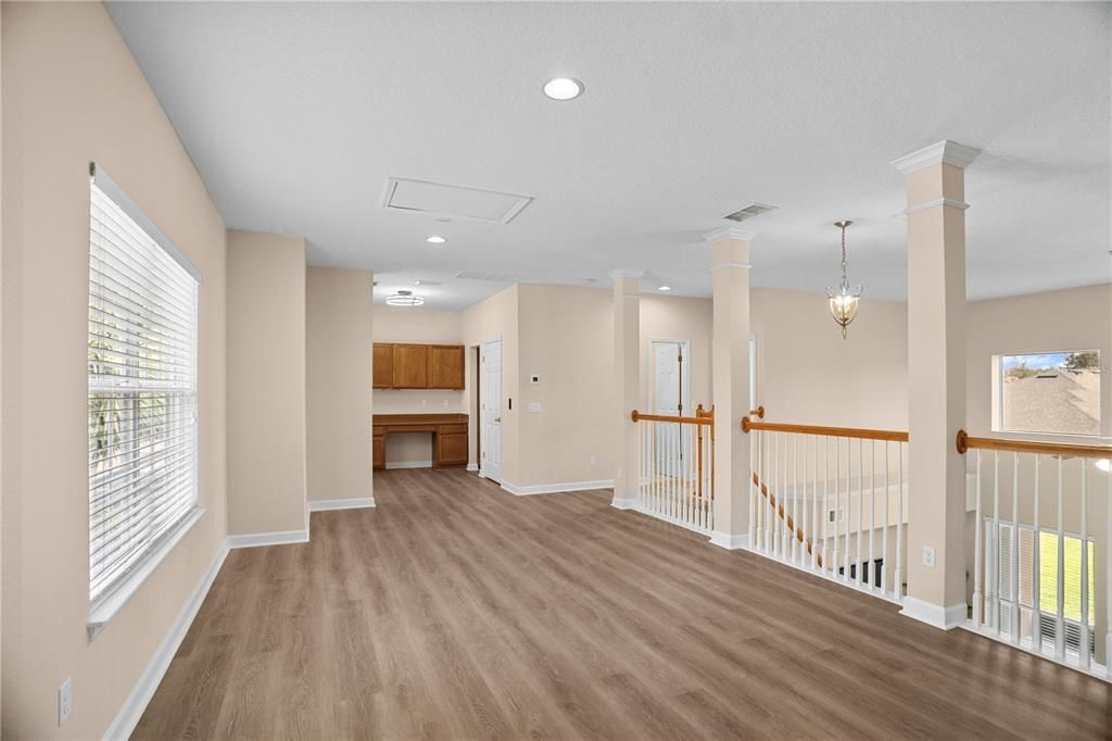 En Venta: $629,000 (4 camas, 3 baños, 3195 Pies cuadrados)