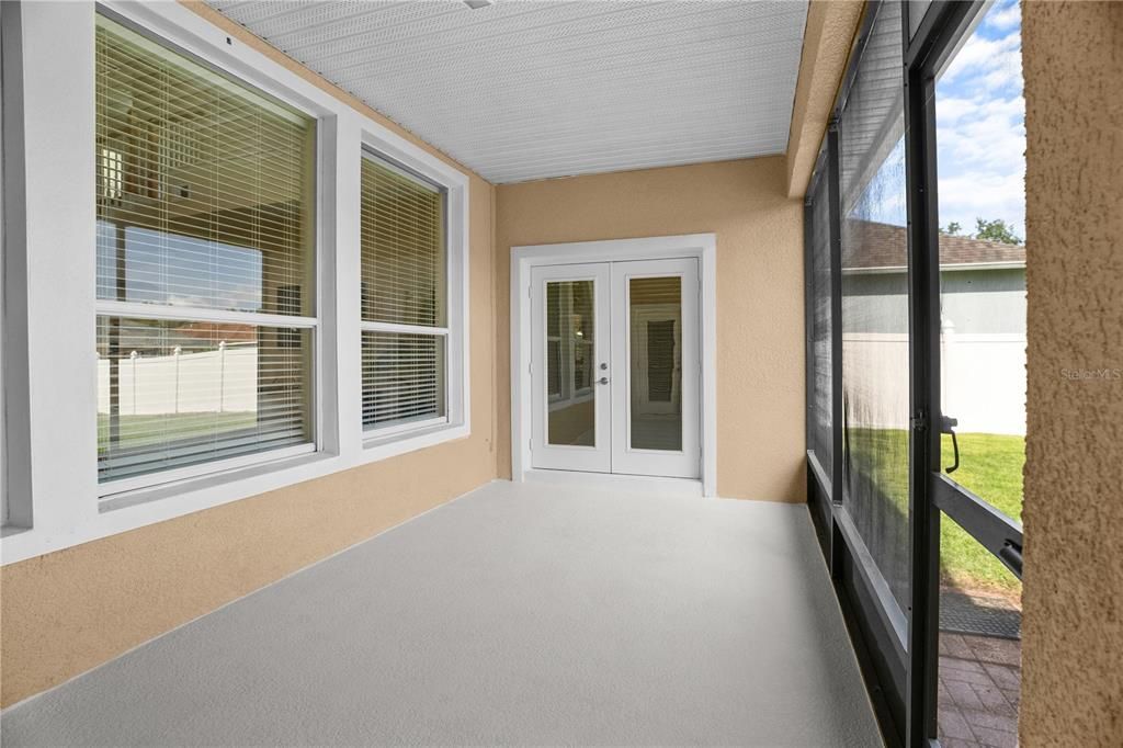 En Venta: $629,000 (4 camas, 3 baños, 3195 Pies cuadrados)