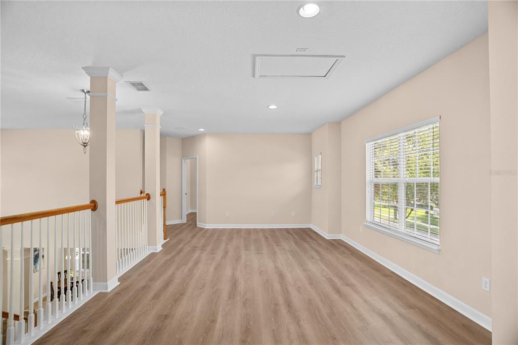 En Venta: $629,000 (4 camas, 3 baños, 3195 Pies cuadrados)