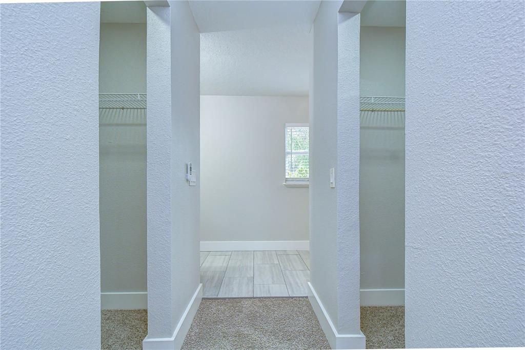 For Sale: $399,000 (5 beds, 2 baths, 2222 Square Feet)