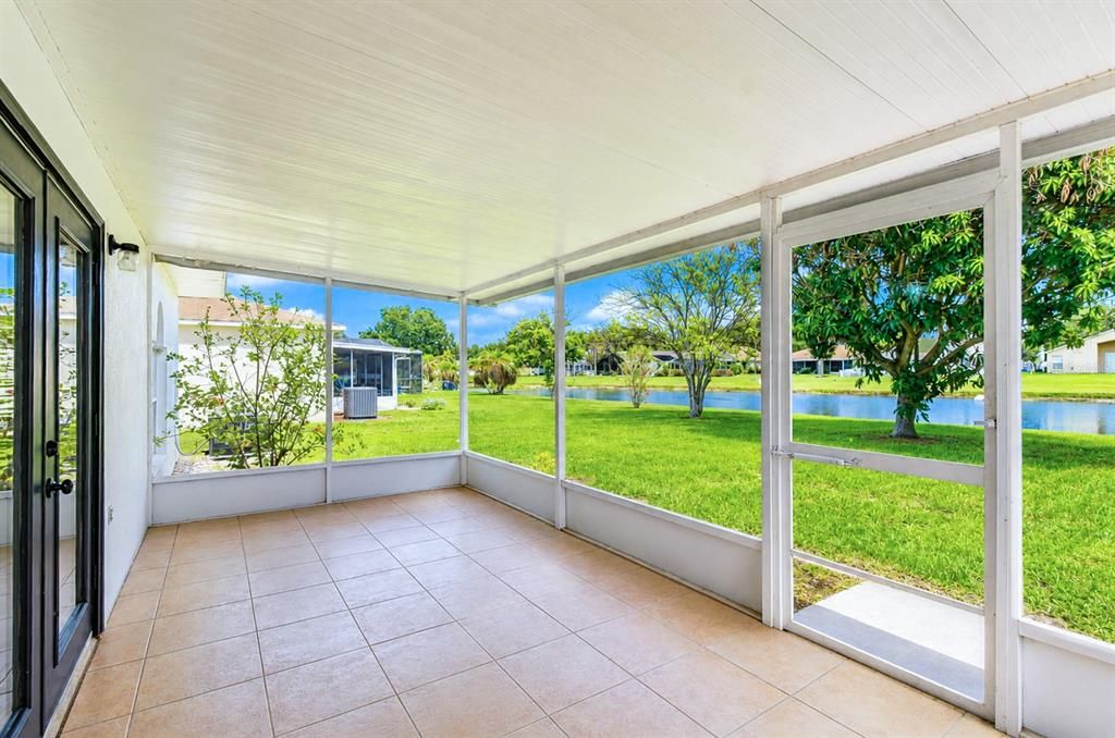 For Sale: $399,000 (5 beds, 2 baths, 2222 Square Feet)