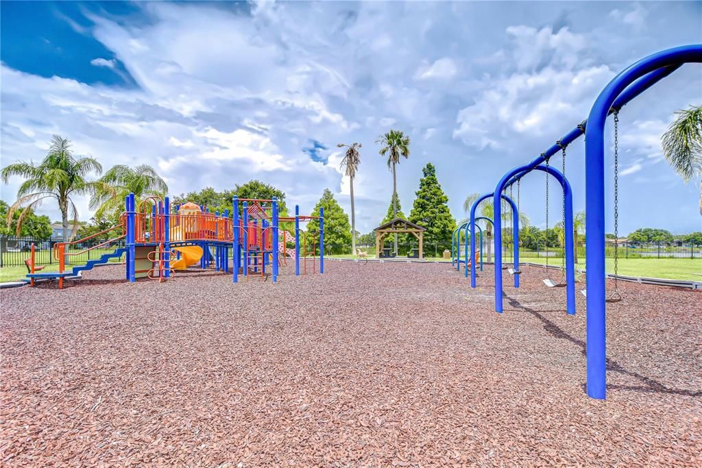 For Sale: $399,000 (5 beds, 2 baths, 2222 Square Feet)