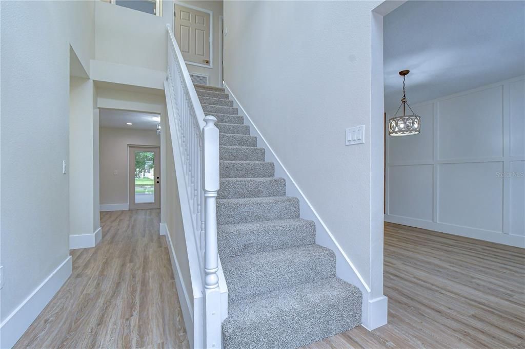 For Sale: $399,000 (5 beds, 2 baths, 2222 Square Feet)