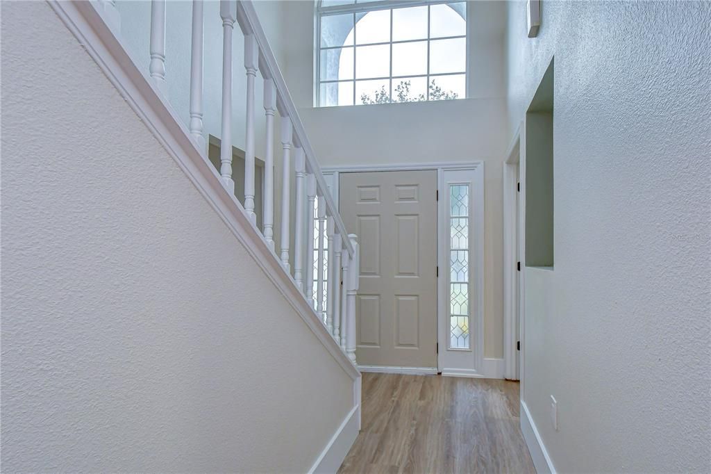 For Sale: $399,000 (5 beds, 2 baths, 2222 Square Feet)