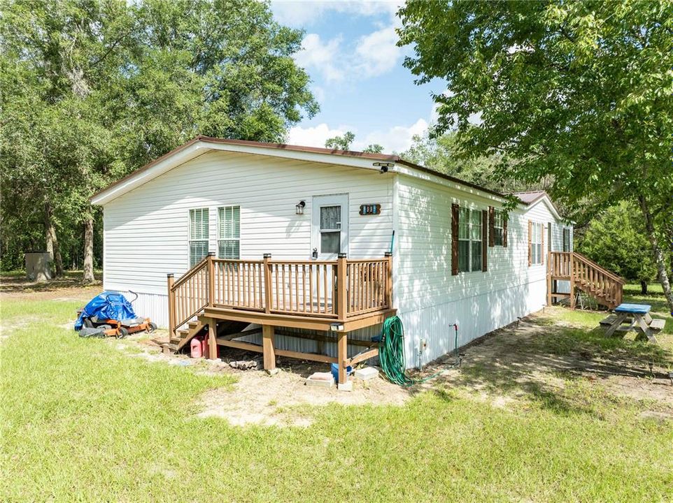 For Sale: $299,900 (4 beds, 2 baths, 1920 Square Feet)