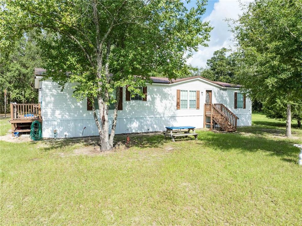 For Sale: $299,900 (4 beds, 2 baths, 1920 Square Feet)