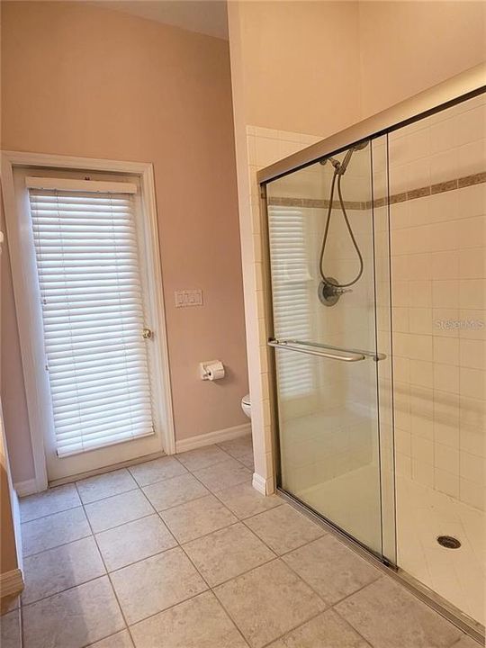 В аренду: $3,600 (4 спален, 3 ванн, 2474 Квадратных фут)