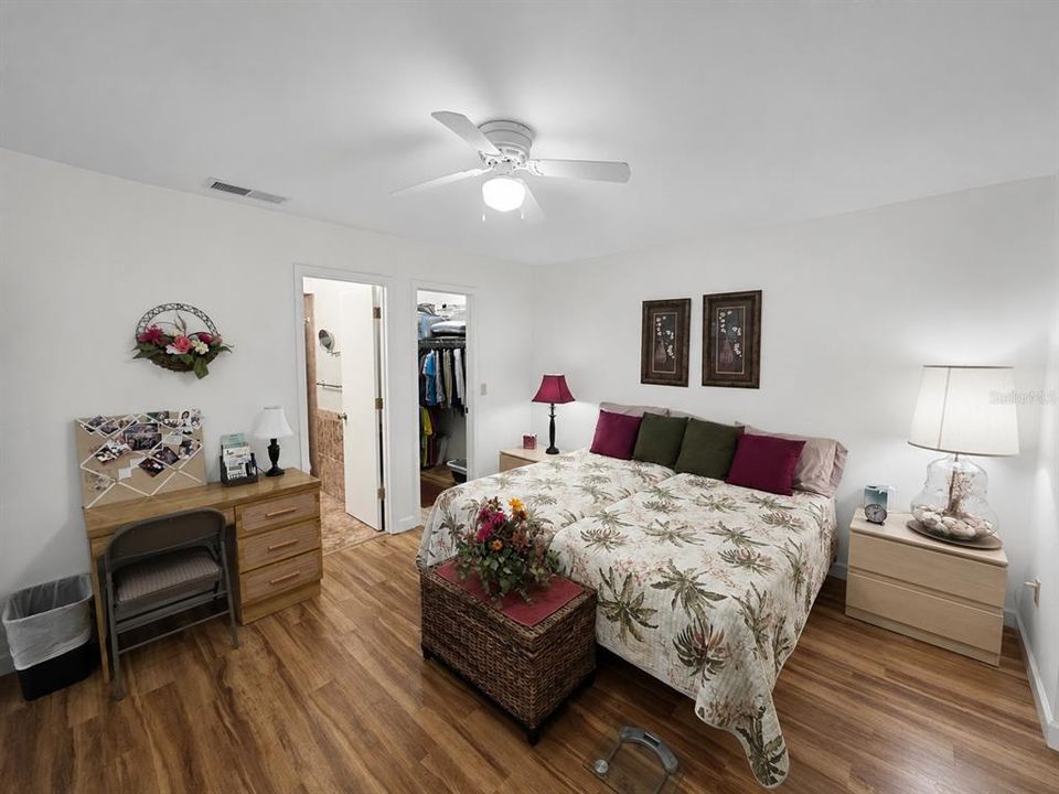 En Venta: $189,900 (2 camas, 2 baños, 1024 Pies cuadrados)