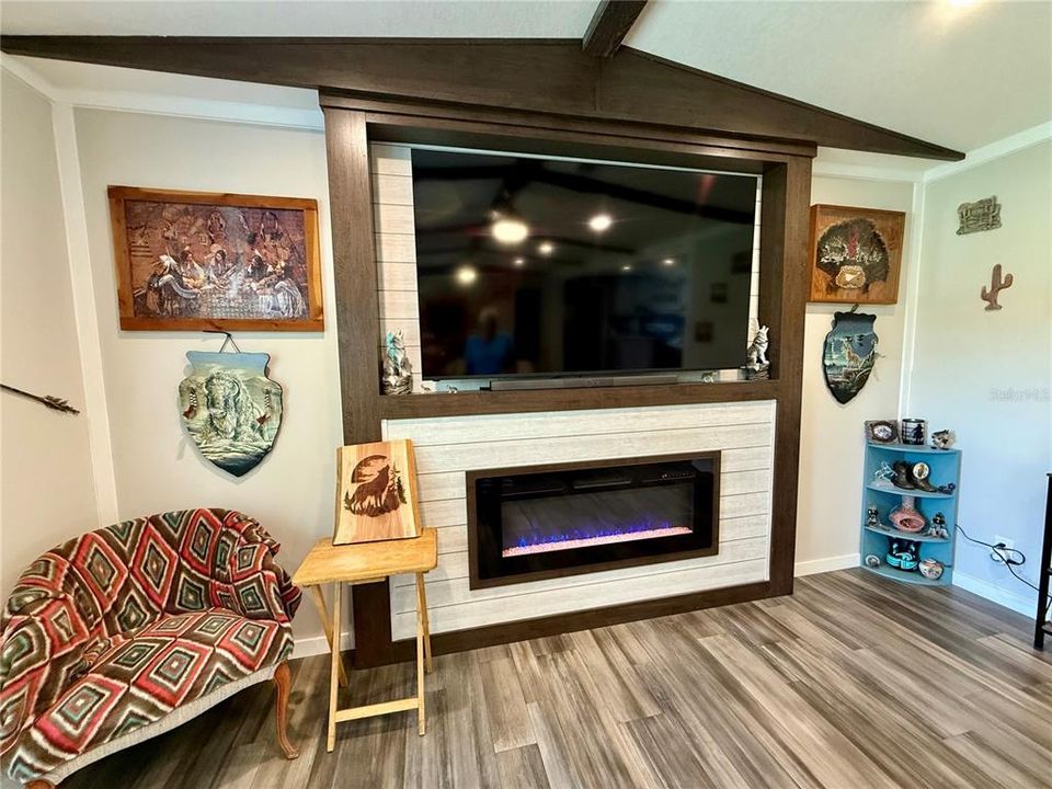 En Venta: $549,000 (3 camas, 2 baños, 1780 Pies cuadrados)