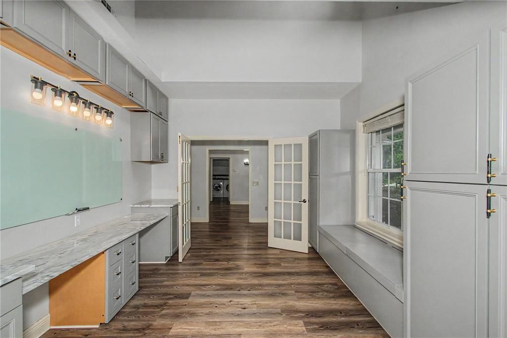 En Venta: $499,900 (3 camas, 2 baños, 2323 Pies cuadrados)