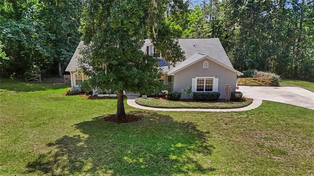 En Venta: $499,900 (3 camas, 2 baños, 2323 Pies cuadrados)