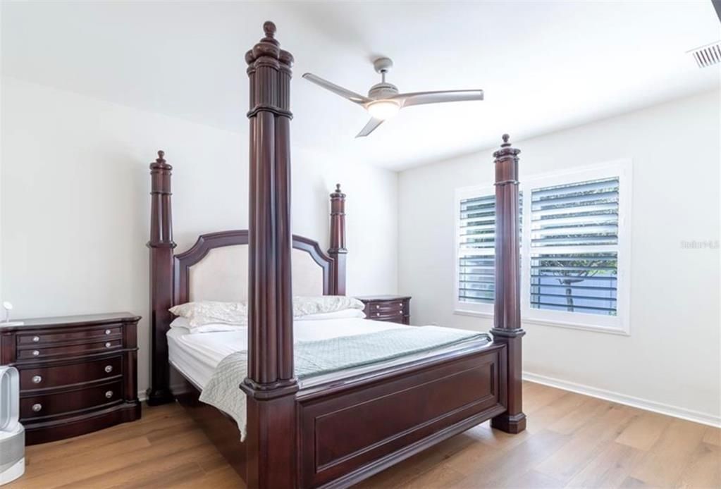 For Rent: $2,800 (3 beds, 2 baths, 1672 Square Feet)