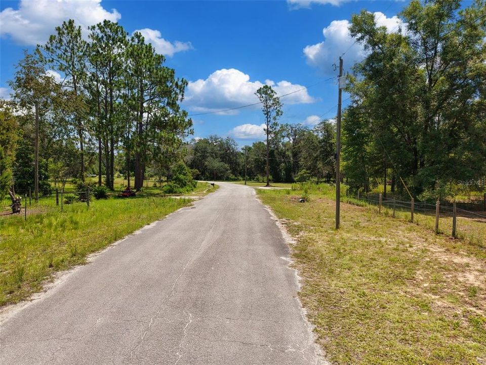 На продажу: $59,900 (1.50 acres)