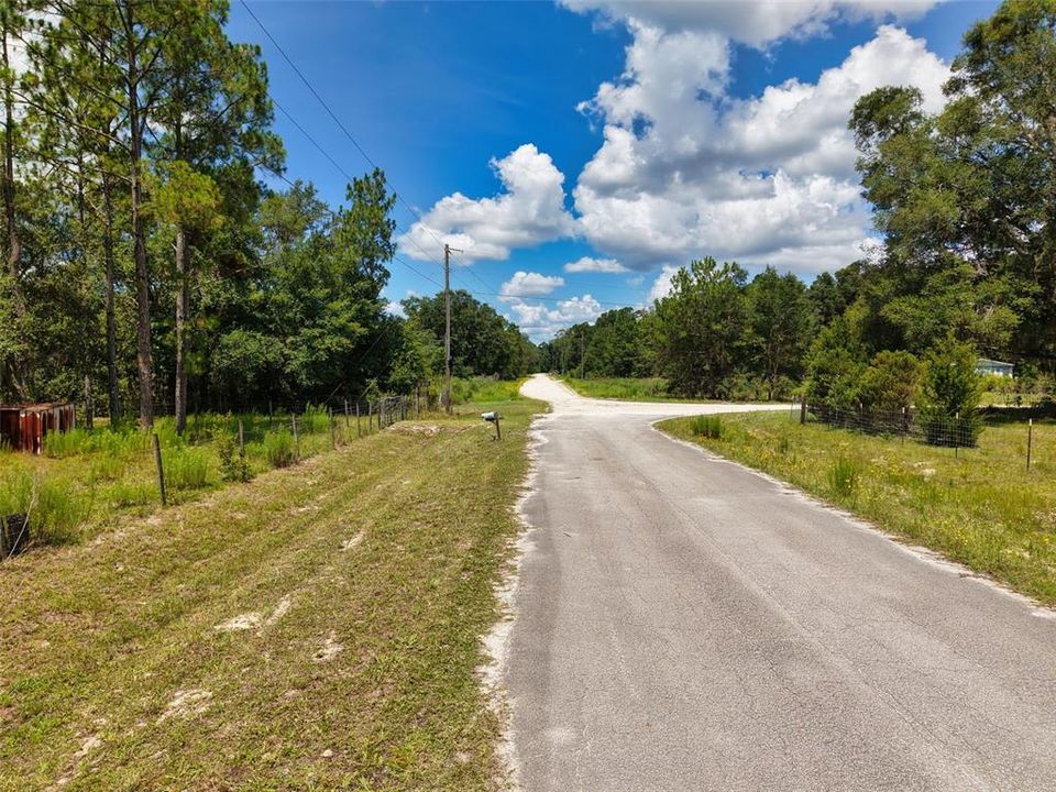 На продажу: $59,900 (1.50 acres)