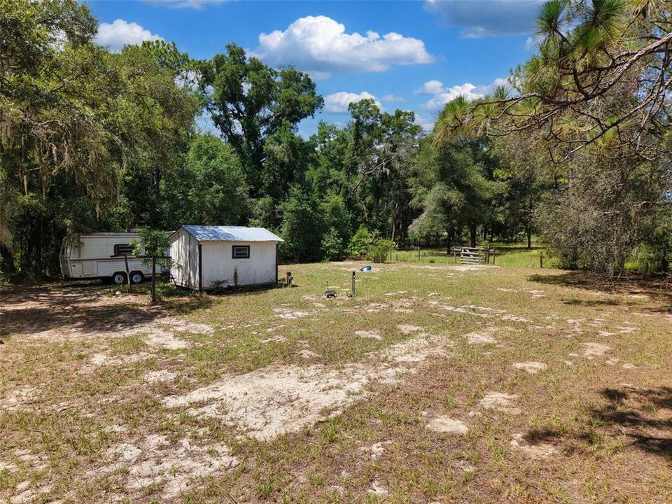 На продажу: $59,900 (1.50 acres)