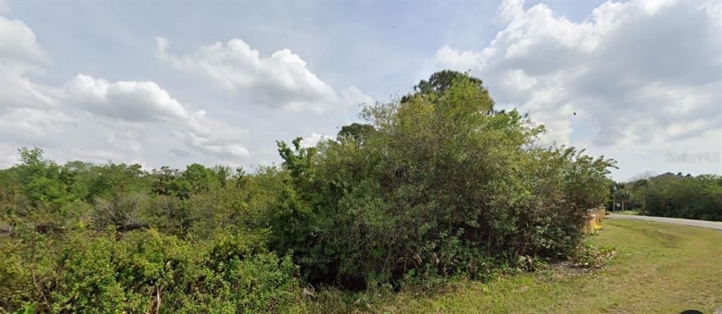 На продажу: $24,490 (0.22 acres)