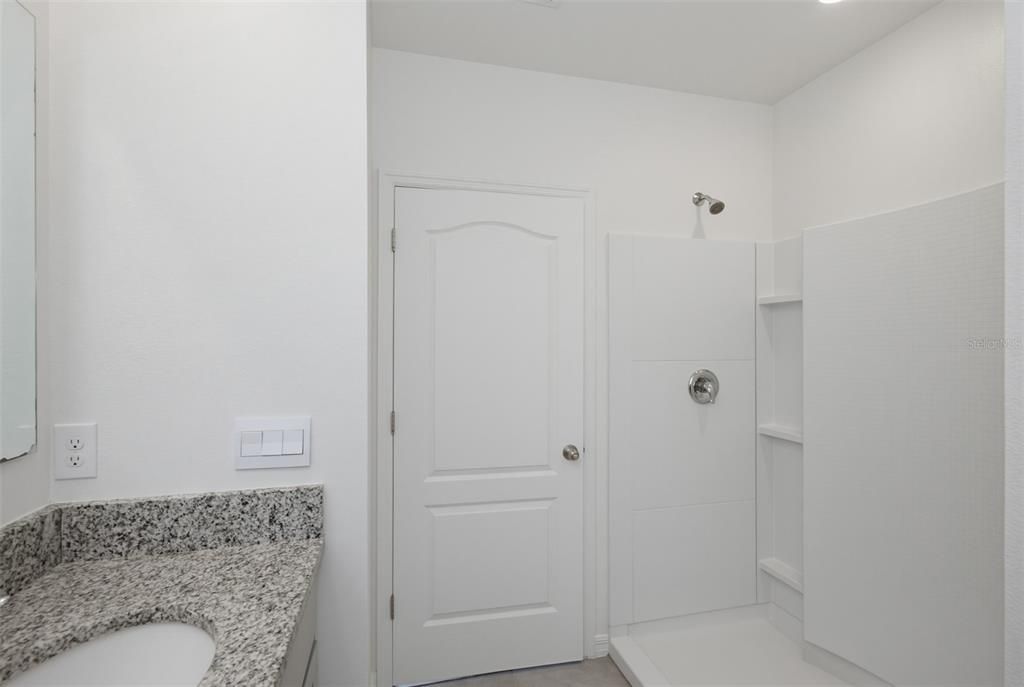 En Venta: $354,000 (3 camas, 2 baños, 1520 Pies cuadrados)