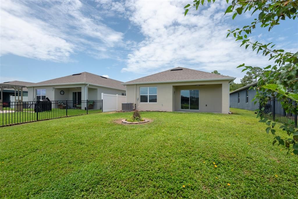 En Venta: $354,000 (3 camas, 2 baños, 1520 Pies cuadrados)