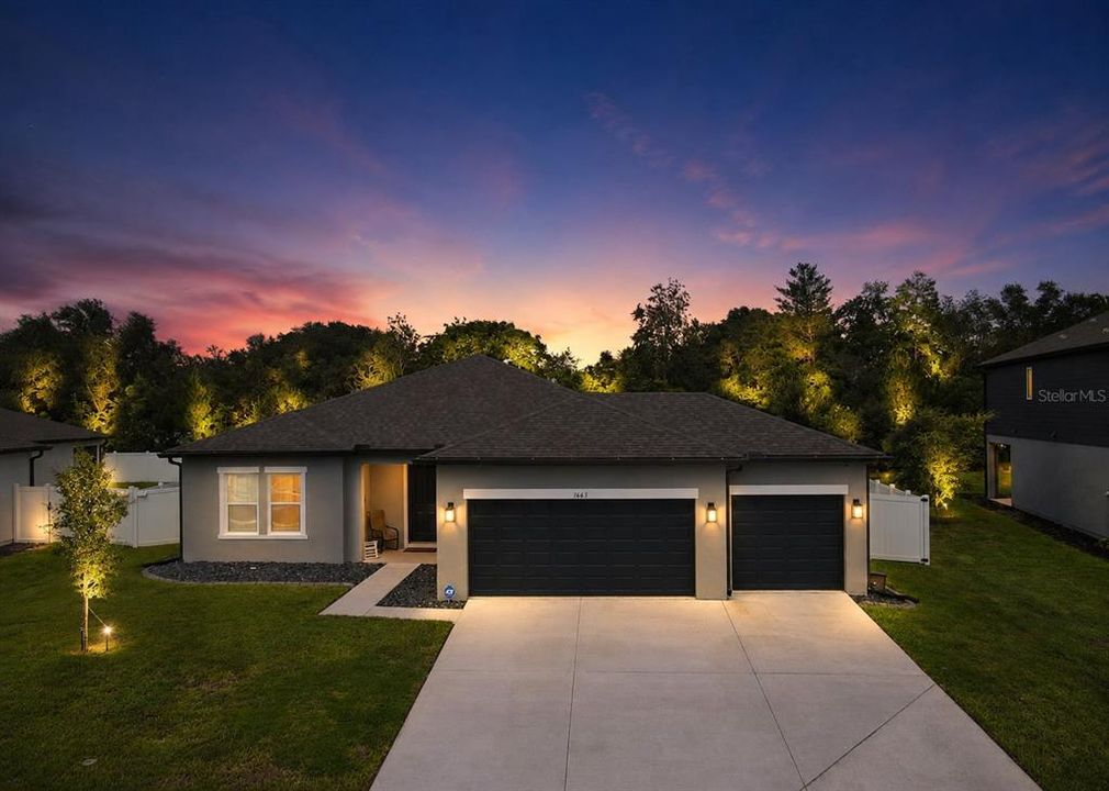 For Sale: $479,000 (4 beds, 3 baths, 2213 Square Feet)