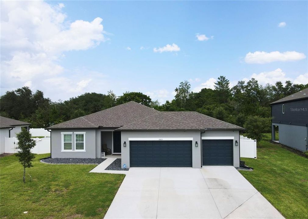 For Sale: $479,000 (4 beds, 3 baths, 2213 Square Feet)