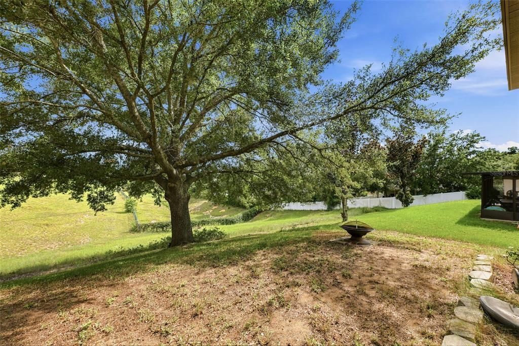 En Venta: $340,000 (4 camas, 2 baños, 2204 Pies cuadrados)