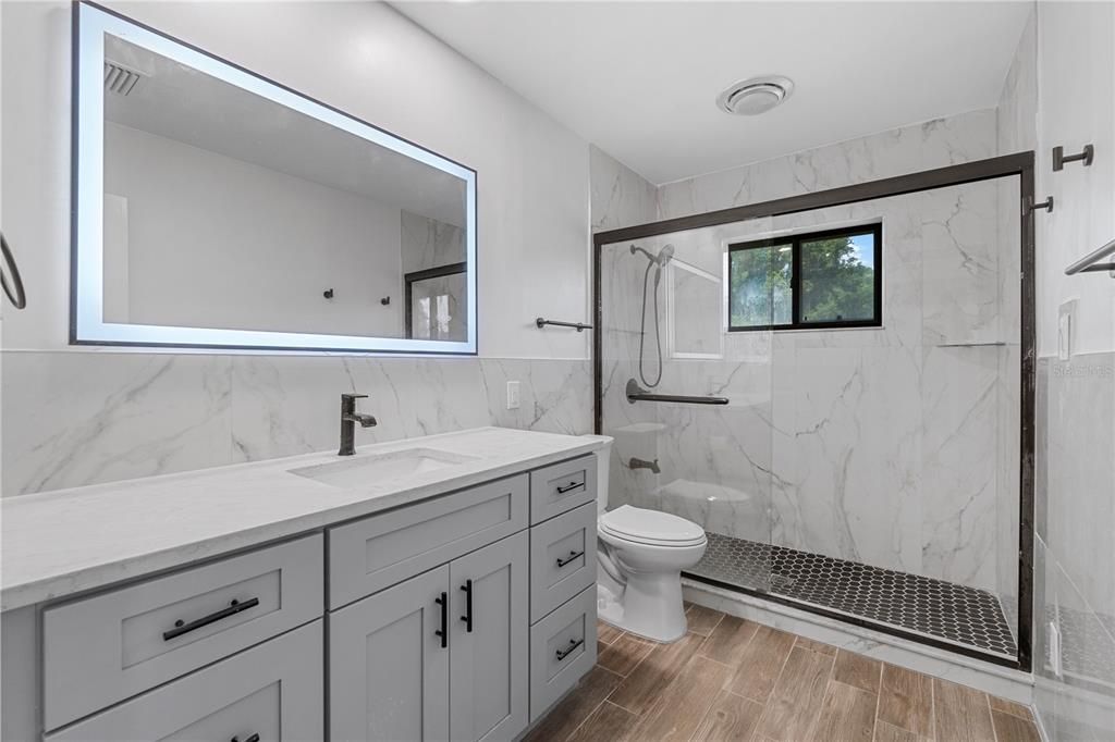 For Sale: $800,000 (5 beds, 3 baths, 3349 Square Feet)