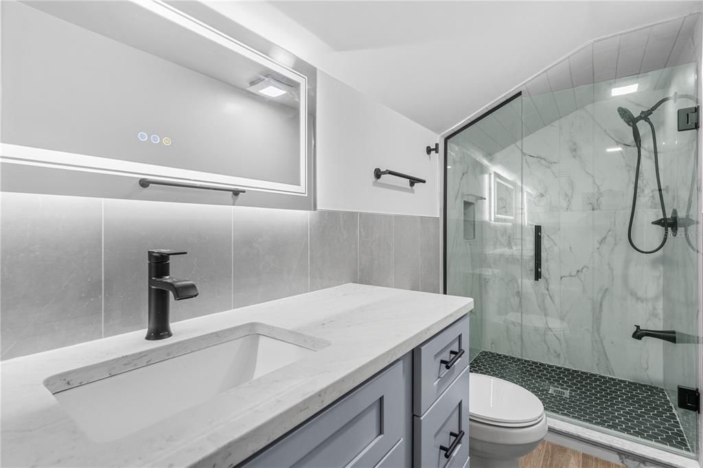 For Sale: $800,000 (5 beds, 3 baths, 3349 Square Feet)