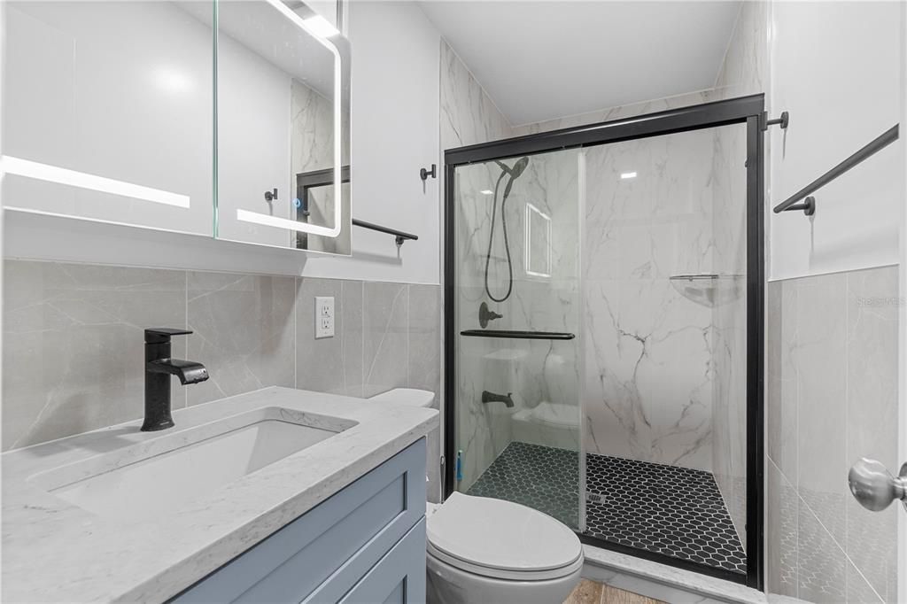 For Sale: $800,000 (5 beds, 3 baths, 3349 Square Feet)