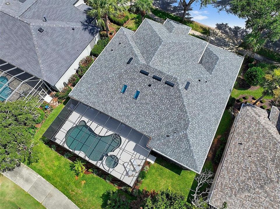 En Venta: $800,000 (4 camas, 2 baños, 2670 Pies cuadrados)