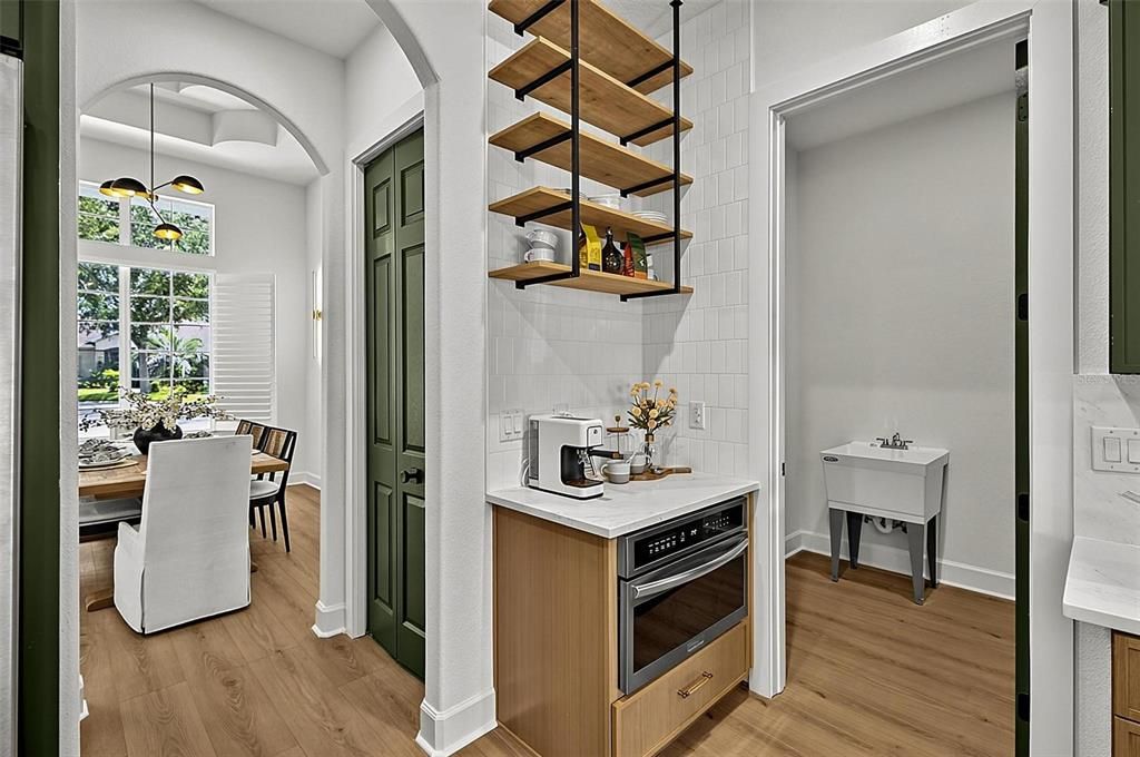 En Venta: $800,000 (4 camas, 2 baños, 2670 Pies cuadrados)
