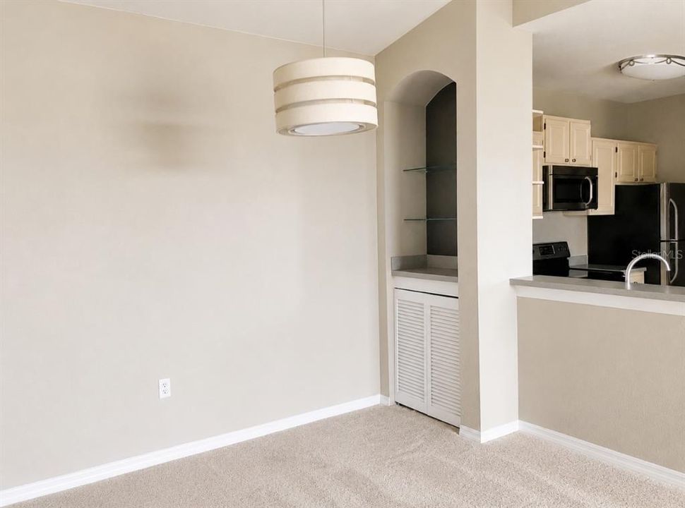 For Rent: $1,650 (2 beds, 2 baths, 1048 Square Feet)