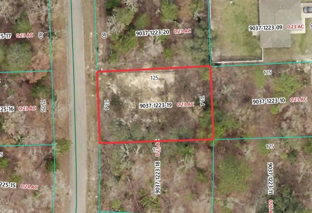 На продажу: $32,000 (0.23 acres)