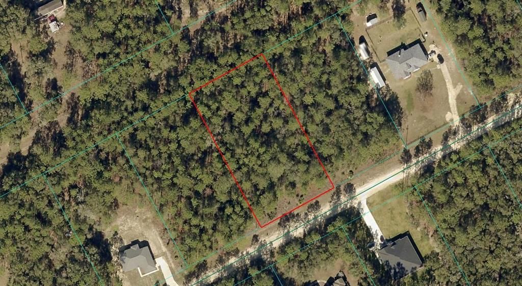 En Venta: $64,900 (1.14 acres)