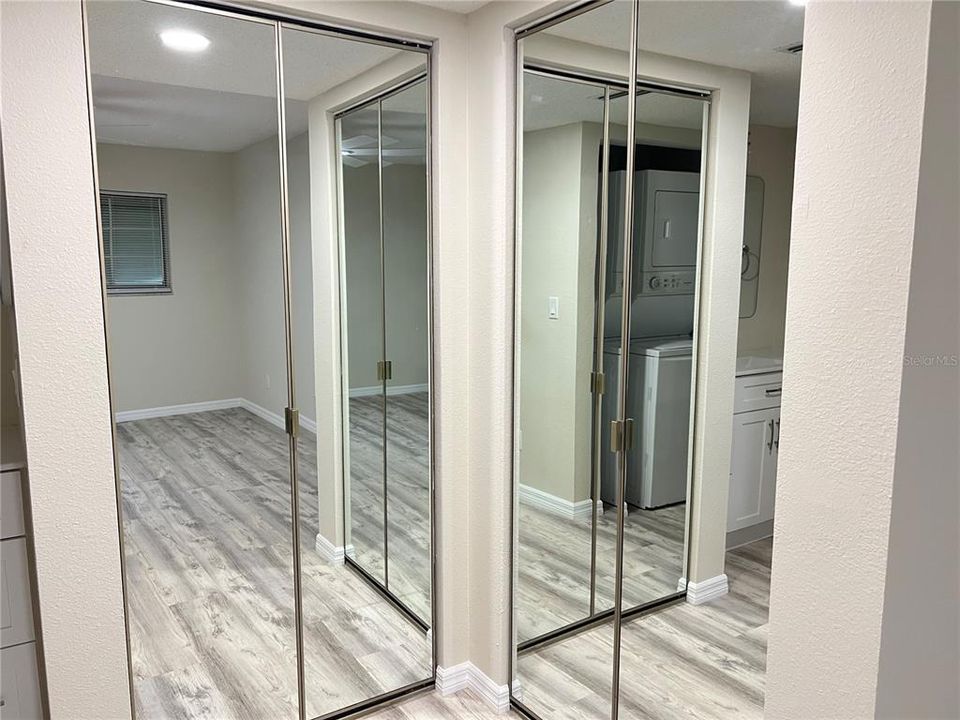 For Rent: $1,300 (2 beds, 2 baths, 825 Square Feet)