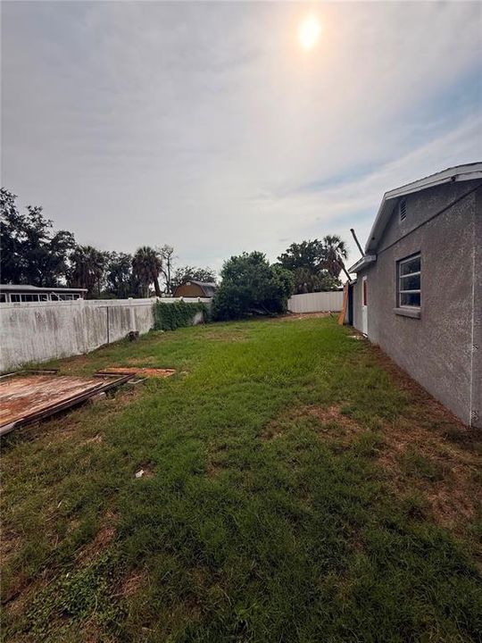 En Venta: $230,000 (3 camas, 2 baños, 1657 Pies cuadrados)