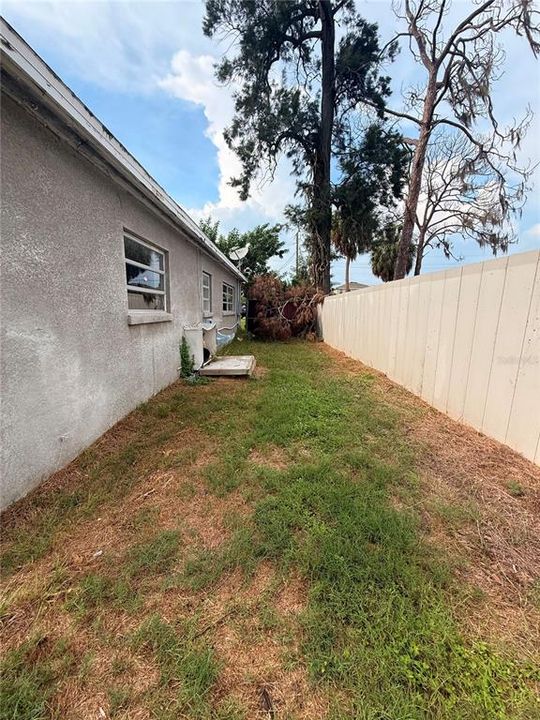 En Venta: $230,000 (3 camas, 2 baños, 1657 Pies cuadrados)