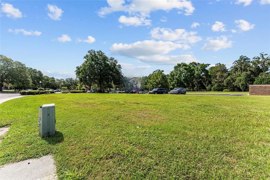 待售: $75,000 (0.21 acres)