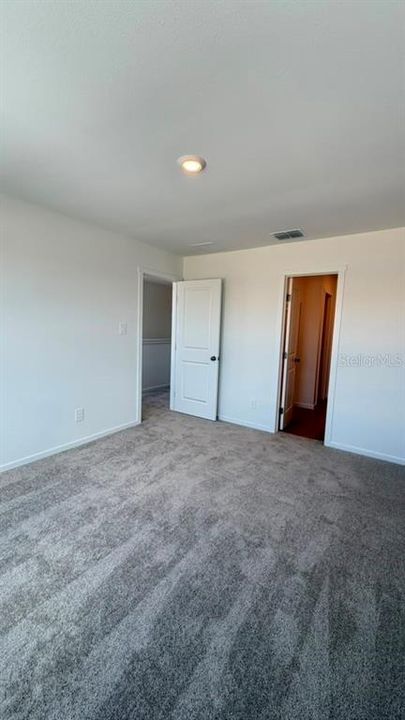 En Renta: $2,350 (3 camas, 2 baños, 1378 Pies cuadrados)
